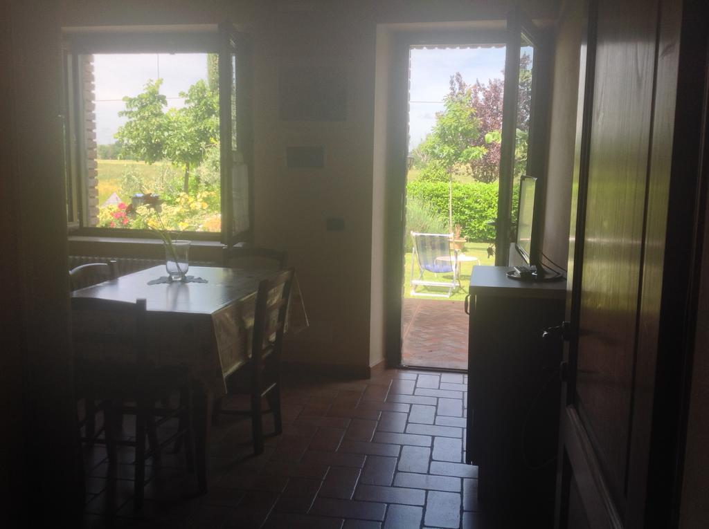 Agriturismo Dolce Verde Кастильоне дел Лаго Екстериор снимка
